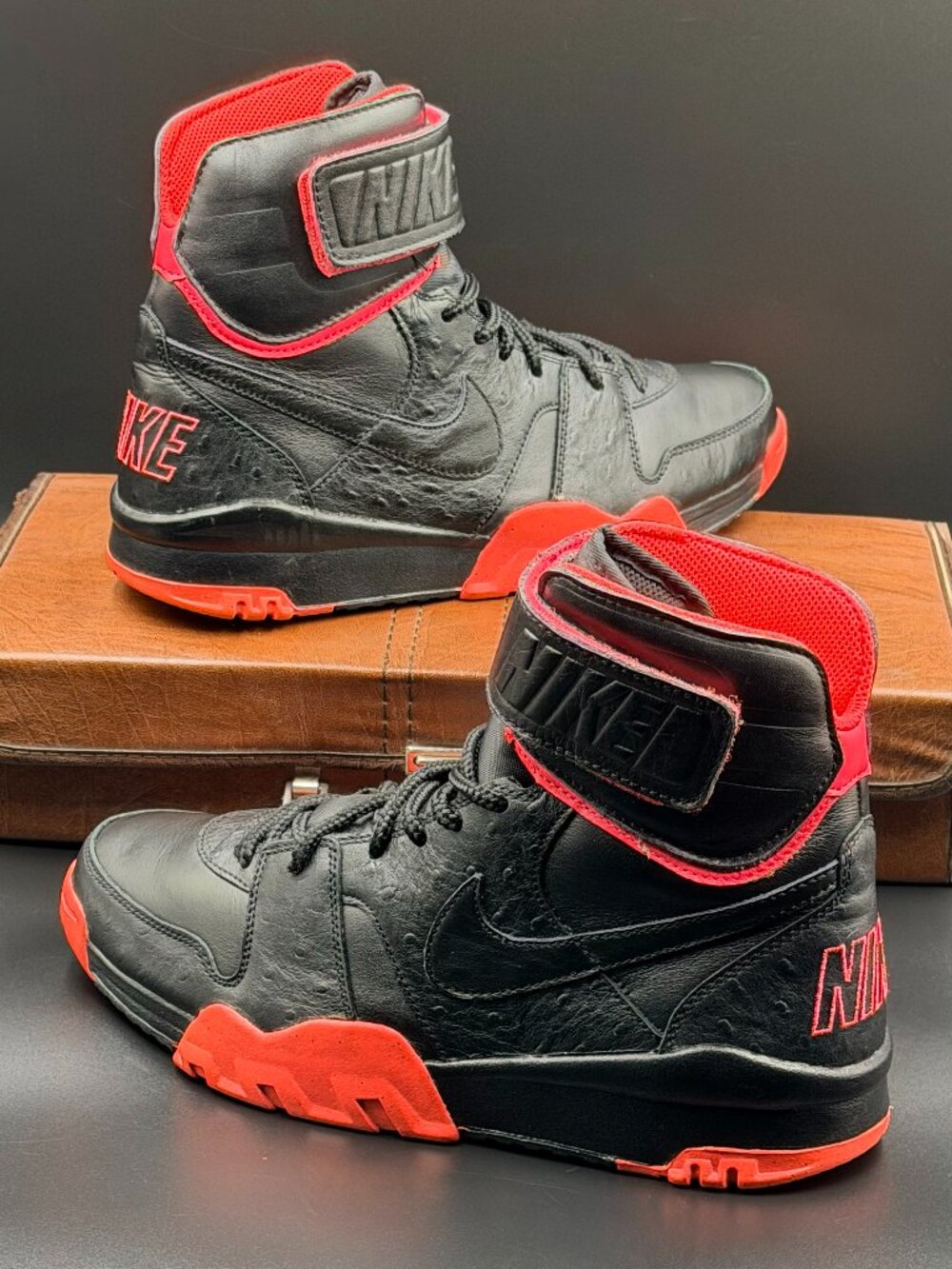 Nike Air Shark Trainer Premium 'Ostrich'
